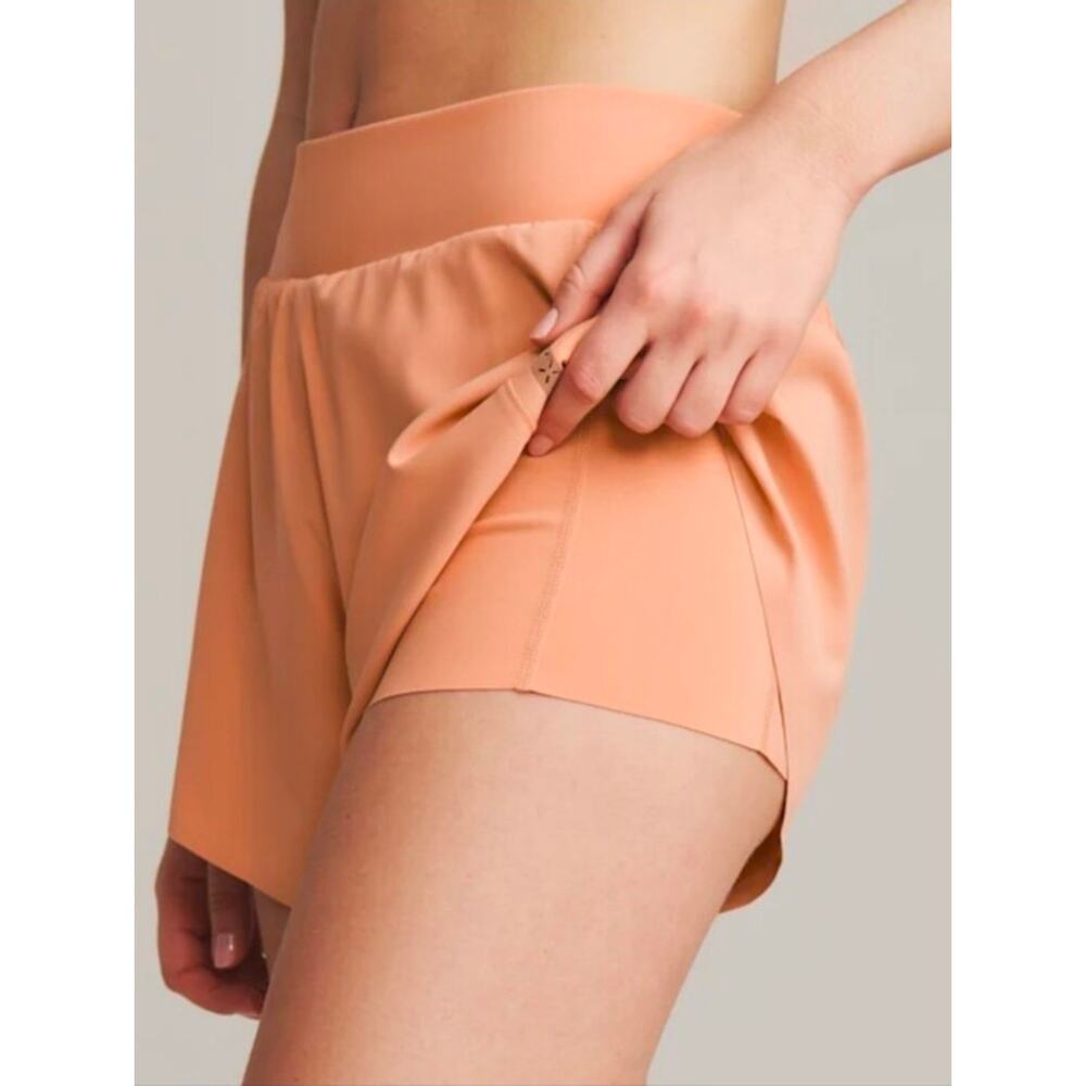 Rhone Breakaway Shorts in Orange Haze - Womens size Large